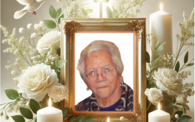 (+) Rosa Elena Charles Domínguez